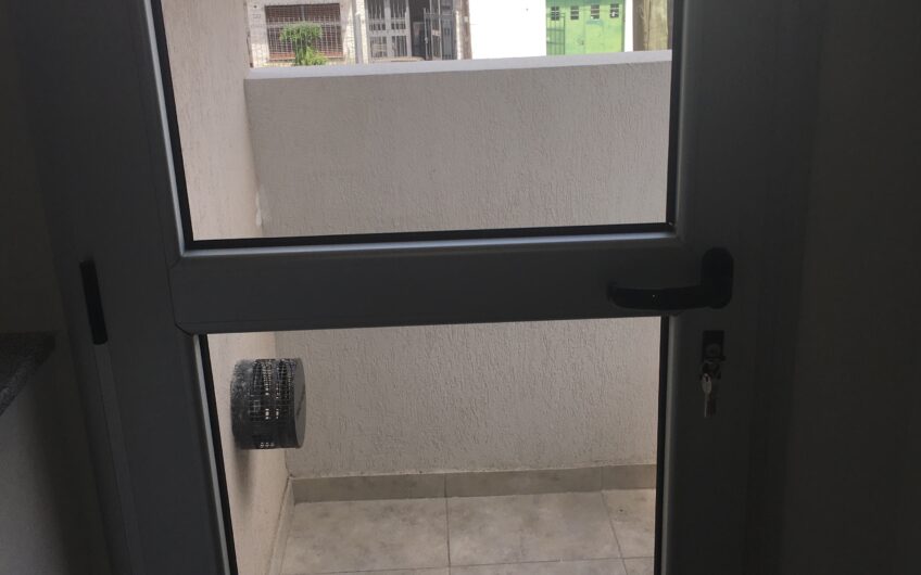 Departamento con Cochera y Terraza con Parrilla