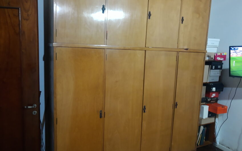 Casa con Parque y cochera doble Acepta Depto en La Plata!!