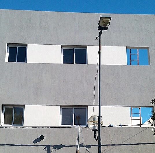 DUPLEX