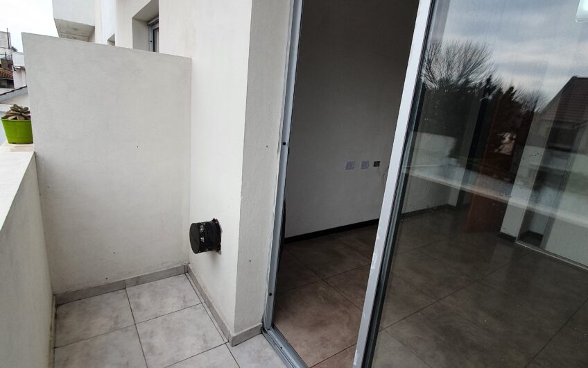 Depto 1 dormitorio en Alquiler en 137 e/ 42 y 43